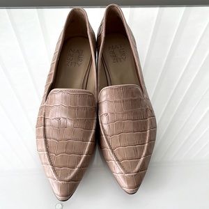 Naturalized Loafer Sz 7m